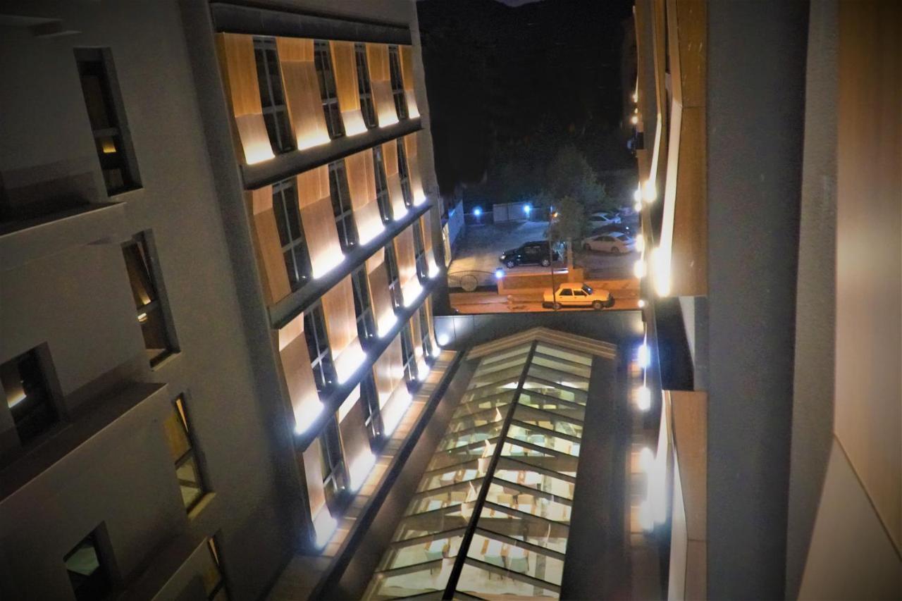 Extenso Hotel Gaziemir Exterior photo